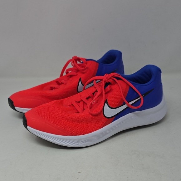 Nike Other - Nike bright crimson racer blue size 7Y DA2776-600